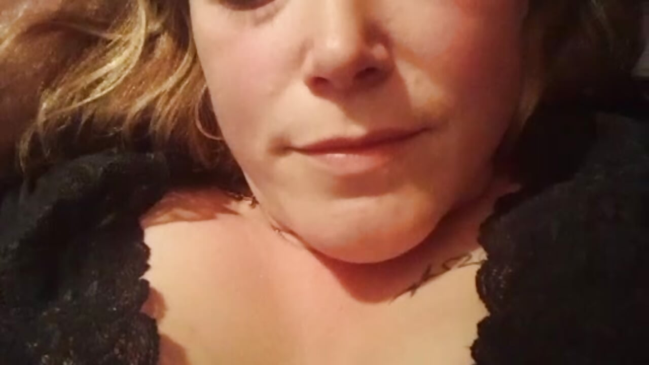 [18 Sep 23:36] Public Show - video by BettyandGold cam model