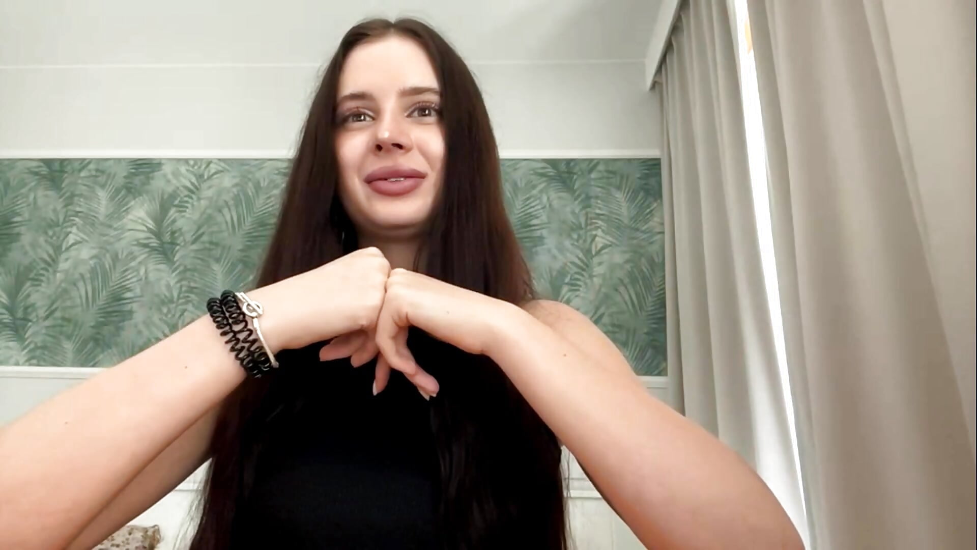 Welcome here ! - video by MichelleDoheny cam model