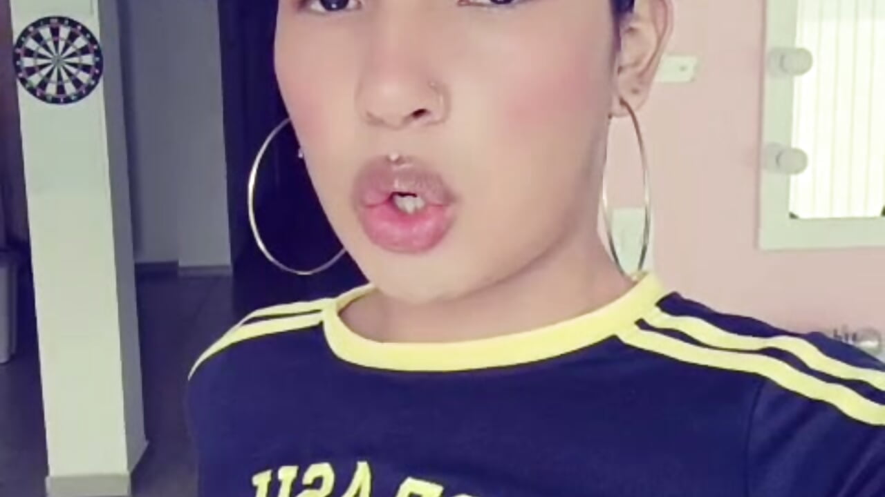 Welcome guys! - vídeo de katrix_ modelo de câmara
