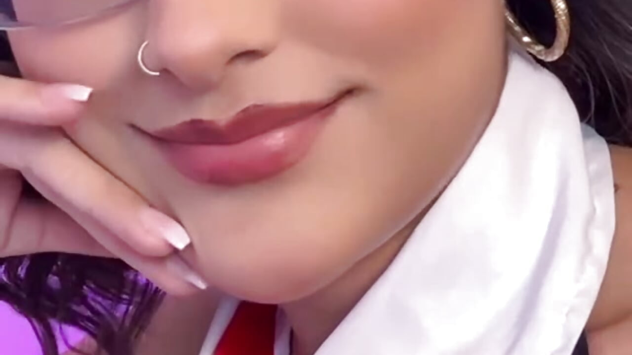 nice to meet you!😘 - video by Velka_ cam model