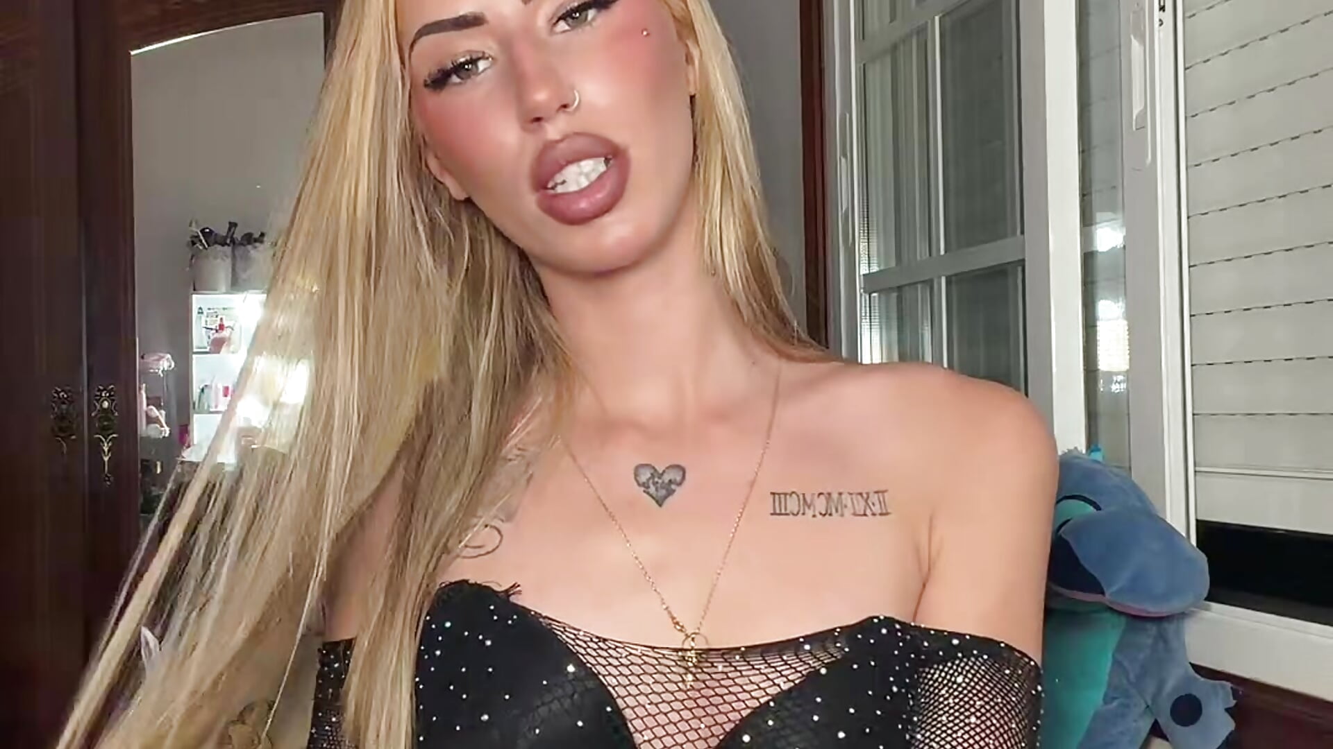 3e6b4355a0ca43d1b58de2c07f9b4fc9 - vídeo de la modelo de cam barbieee19