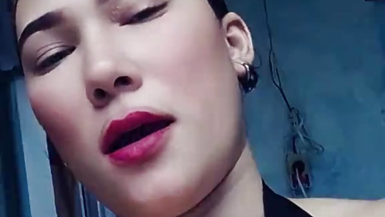 3296 - video oleh model kamera monaXX