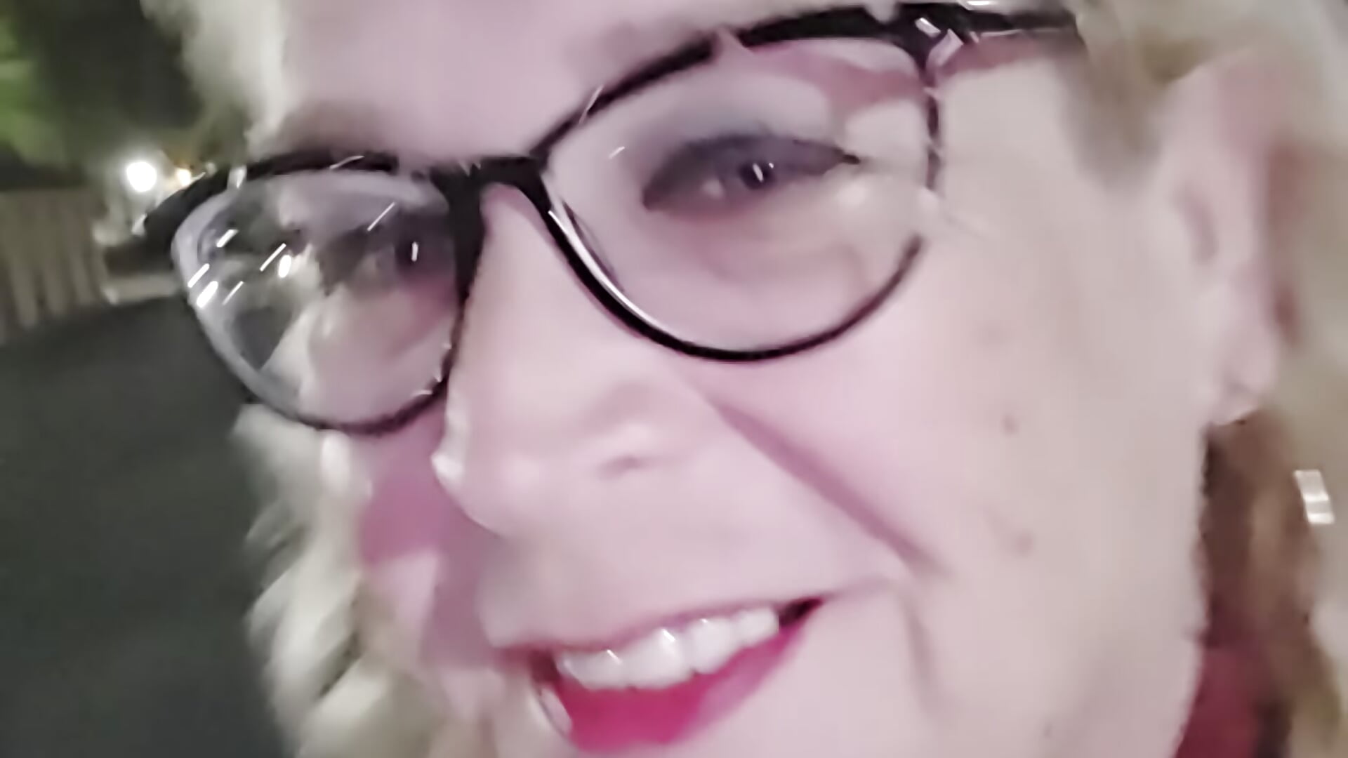 Tiffany Queen of the Night II – видео вебкам-модели silverbanger3