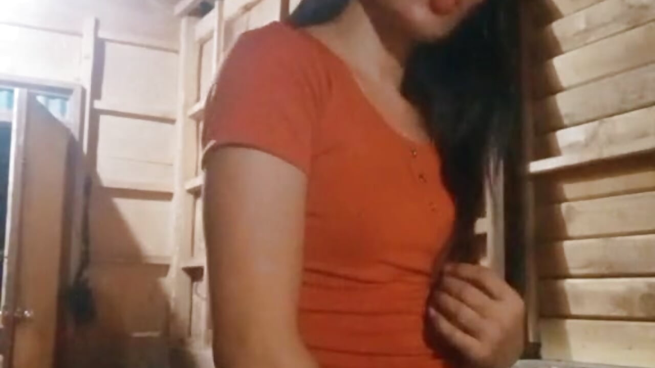 Love_Thania