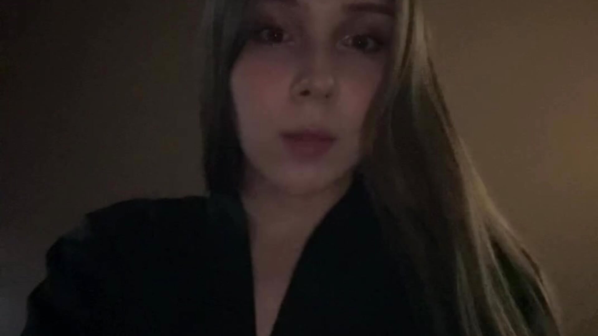Me💞 - video oleh model kamera HollyWheeler