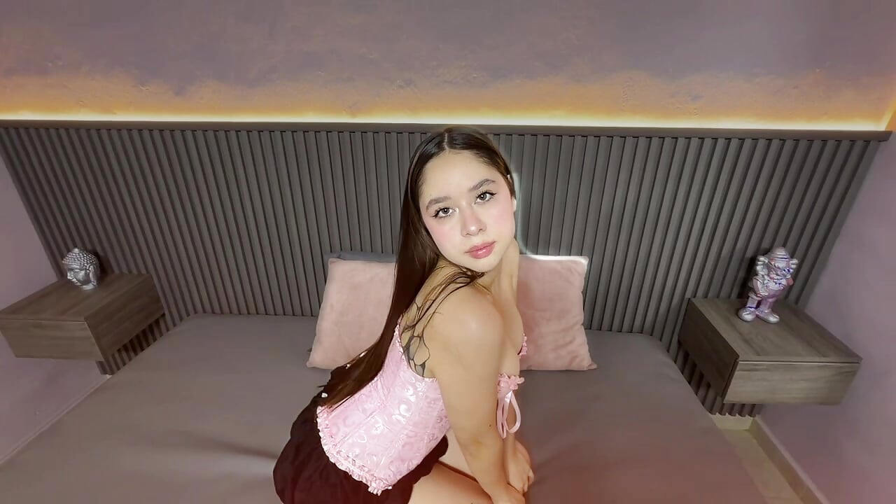 profile-intro-video-1782593624 - video by Nikkibabe_ cam model