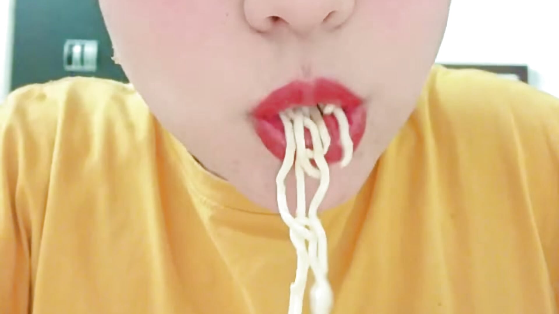 kimcha time 👘🥘🍜💖 - video di Annapinuplovex modella di cam