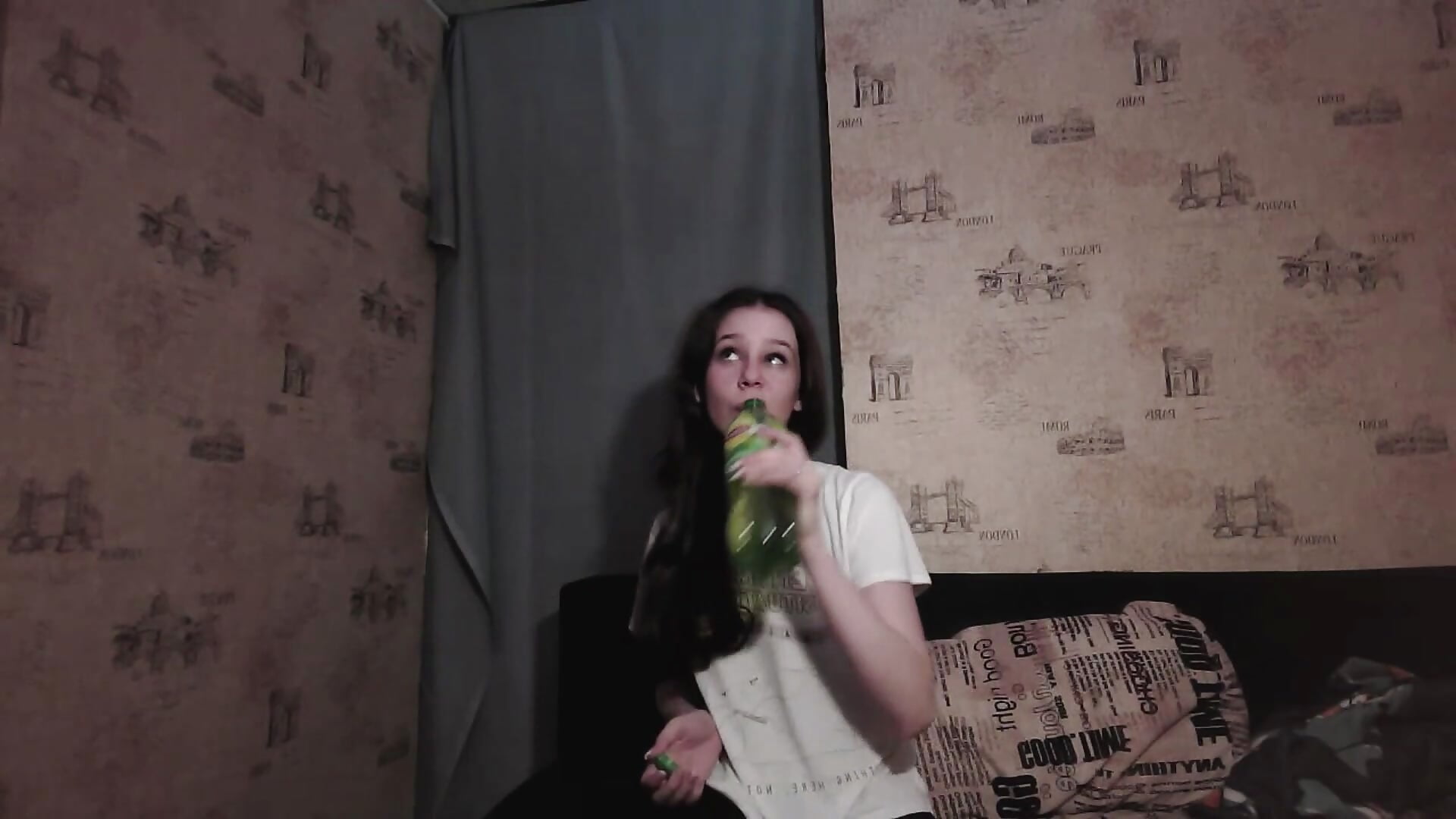 my eyes - video by ElinoreHuxman cam model