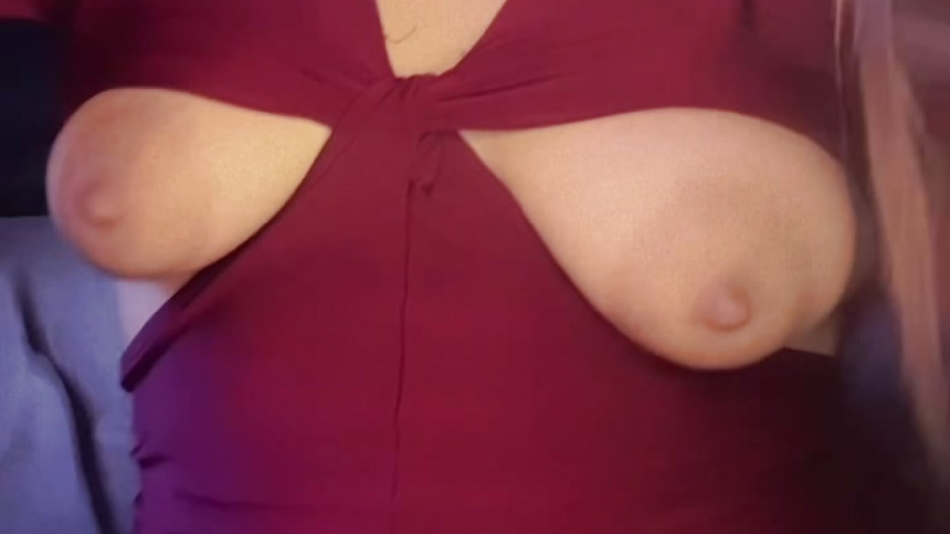 FE76BE36-1141-4ECB-9E94-6B3BA803EB5D - video by Karo72553 cam model