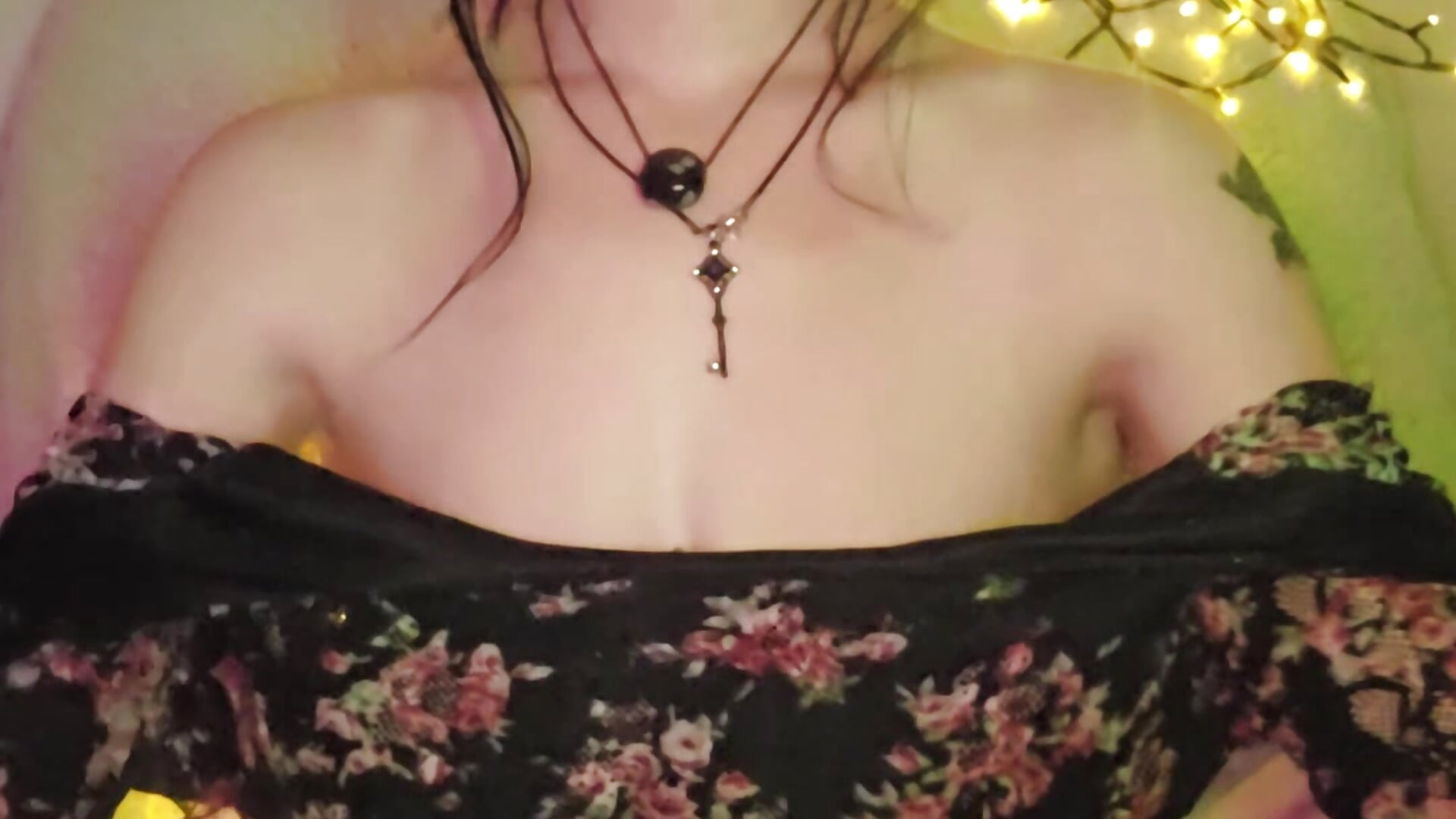 Fairy tales 🧚‍♀️ - Video von bloom-violetmoon Cam-Model