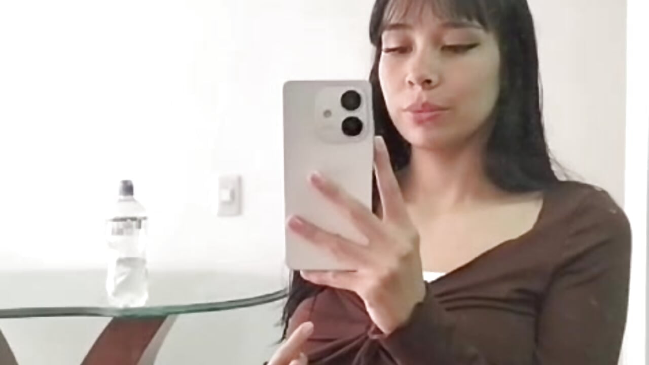 WhatsApp Video 2026-06-28 at 11,16,58 AM – видео вебкам-модели Lila_Sg