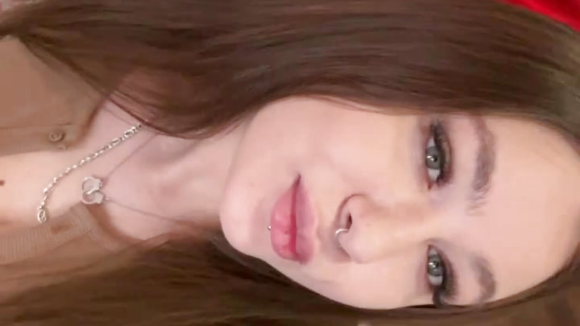 ❤ - video by vanessa_velvet cam model