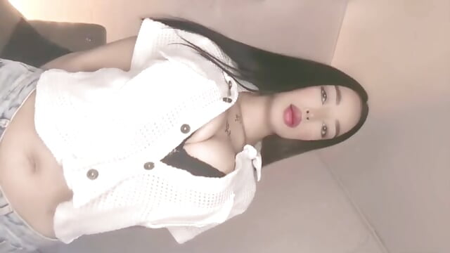 <3 - clip cu Anthonellasweet__ model videochat