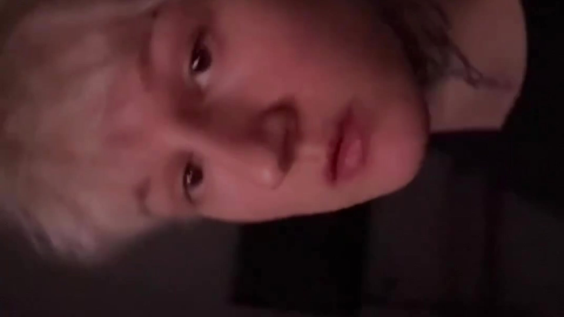 me - clip cu Senpai_Sins model videochat