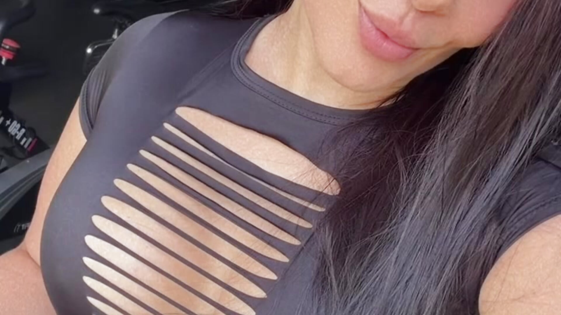 🖤💪🏽 - video by PamelaCosta cam model