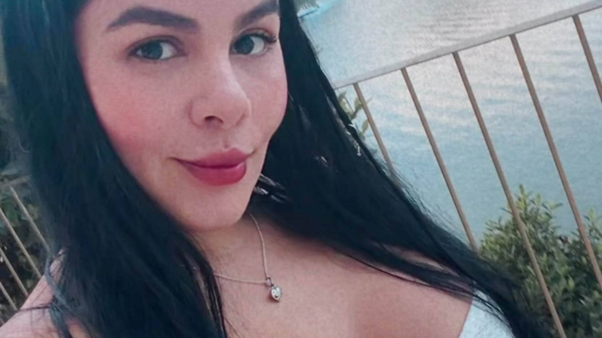 😎 - vídeo de la modelo de cam PamelaCosta