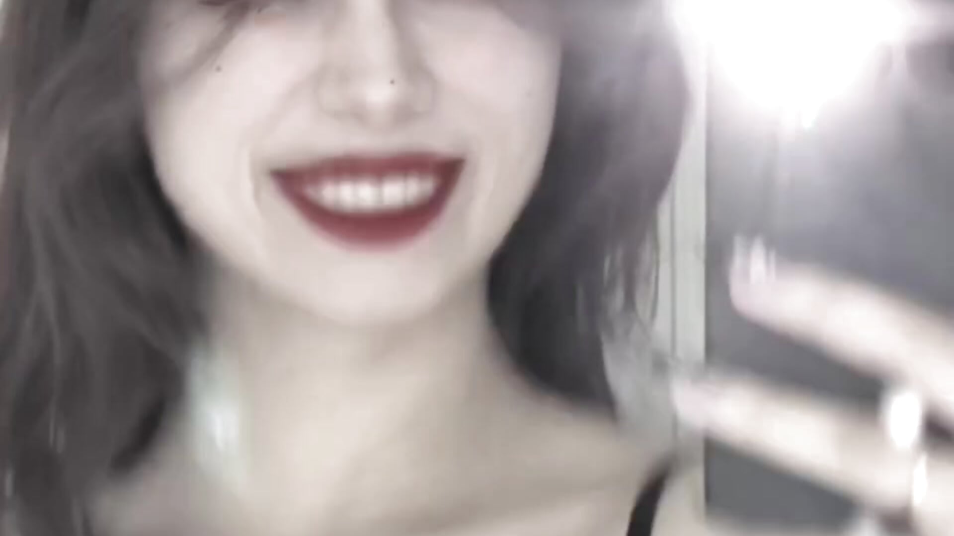Me Me Me - video di NovaleeBenson modella di cam