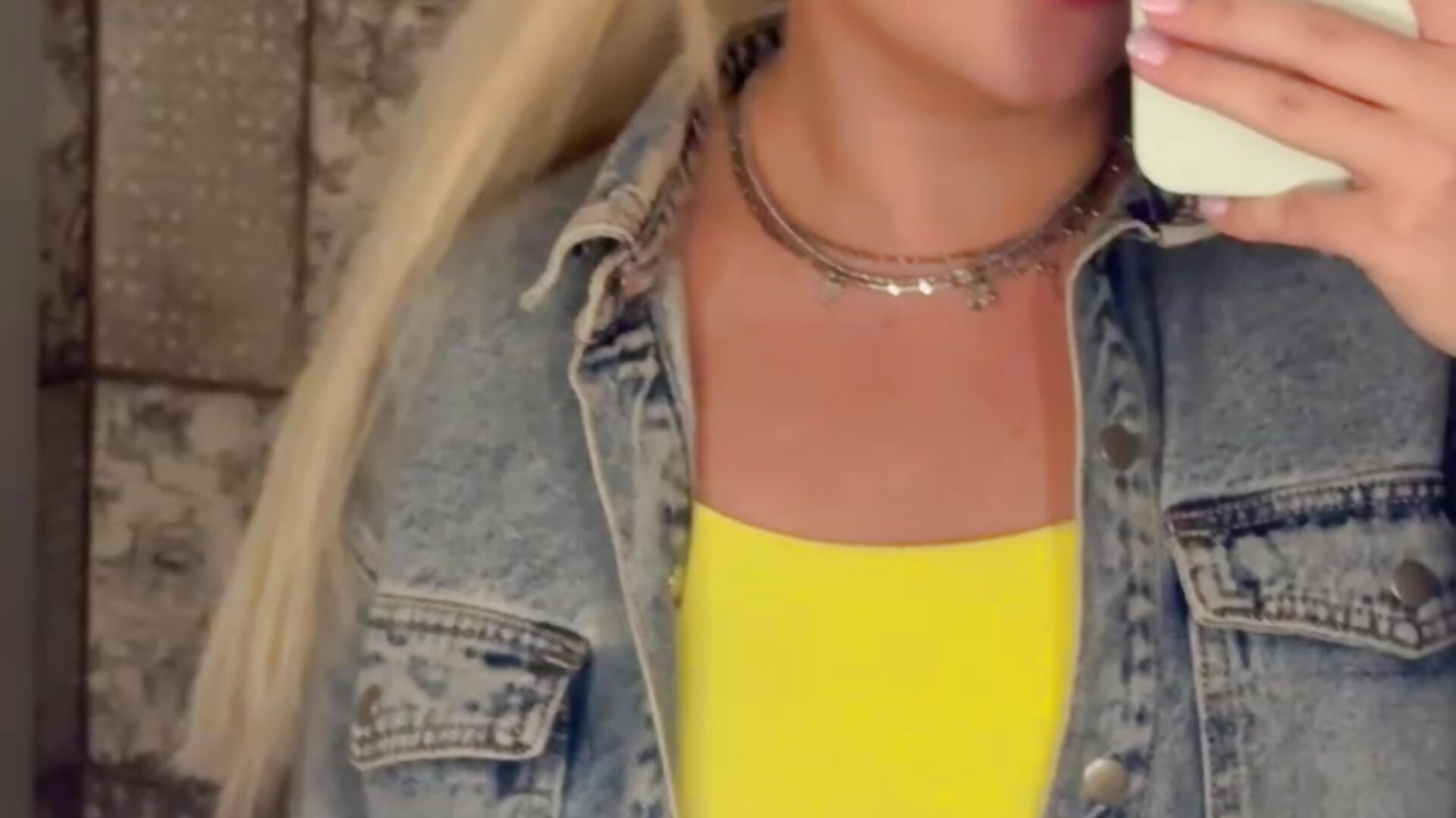 Blonde 😘 – video af AmelieRowan cam-model