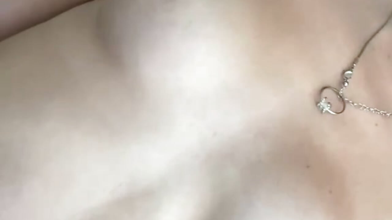 boobs flash xx