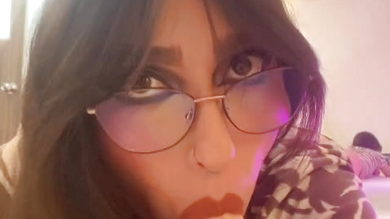 Sexy Blowjob ♥ - video by Zoey_kiss_ cam model
