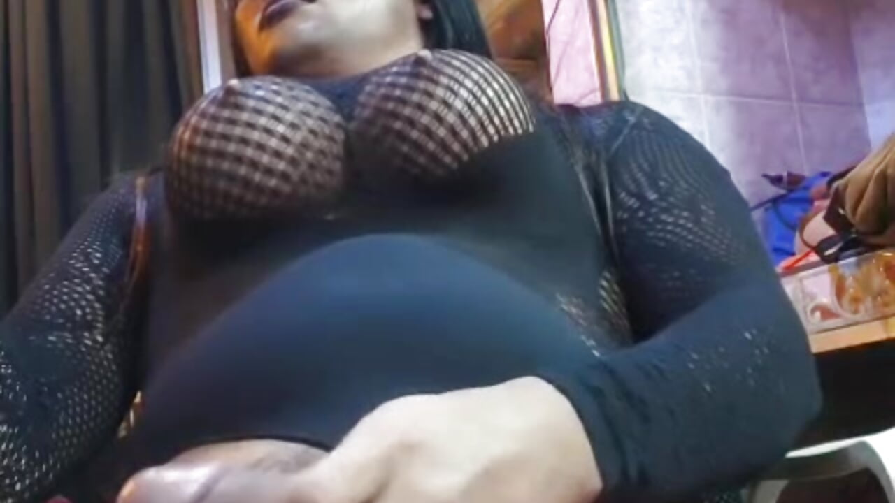 cum like a fountain - video của người mẫu cam CattyFox