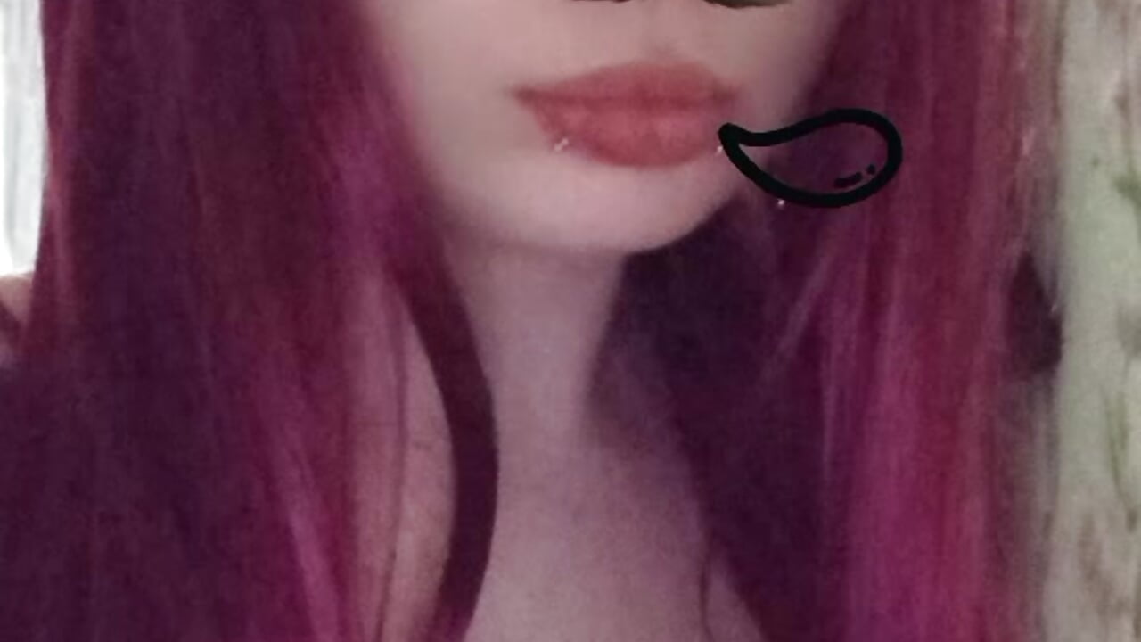meeee - vídeo de la modelo de cam ElnoraMayer