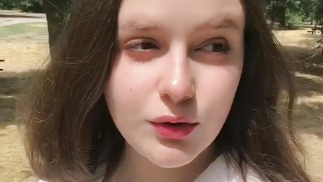 for free – video af RoseLyyn cam-model