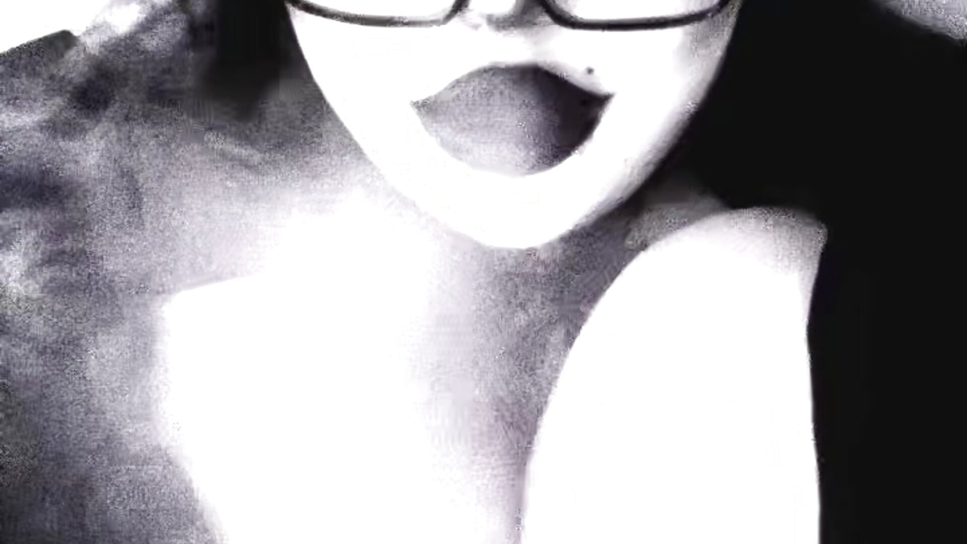 lowkey got the biggest boobs you've ever seen, hun – video modela na kameri KinkyBaddie69
