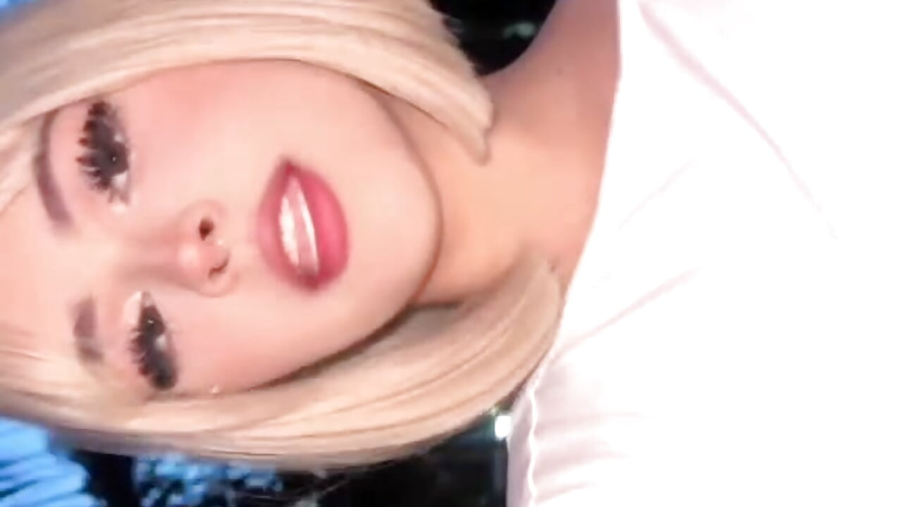 SWEET 🥰🥰 – video modela na kameri ScarlettVelvet1