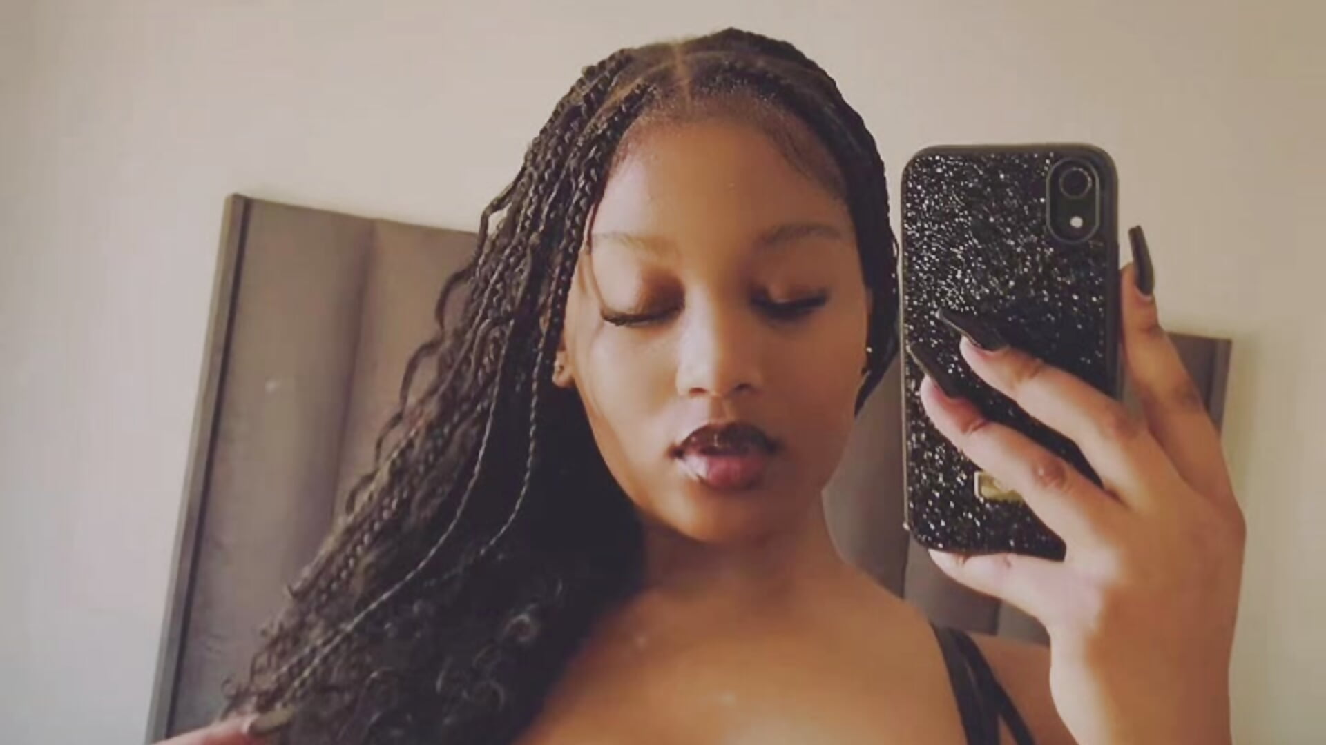 🦉 - Vídeo de TheeRealBaddie, modelo de vídeos
