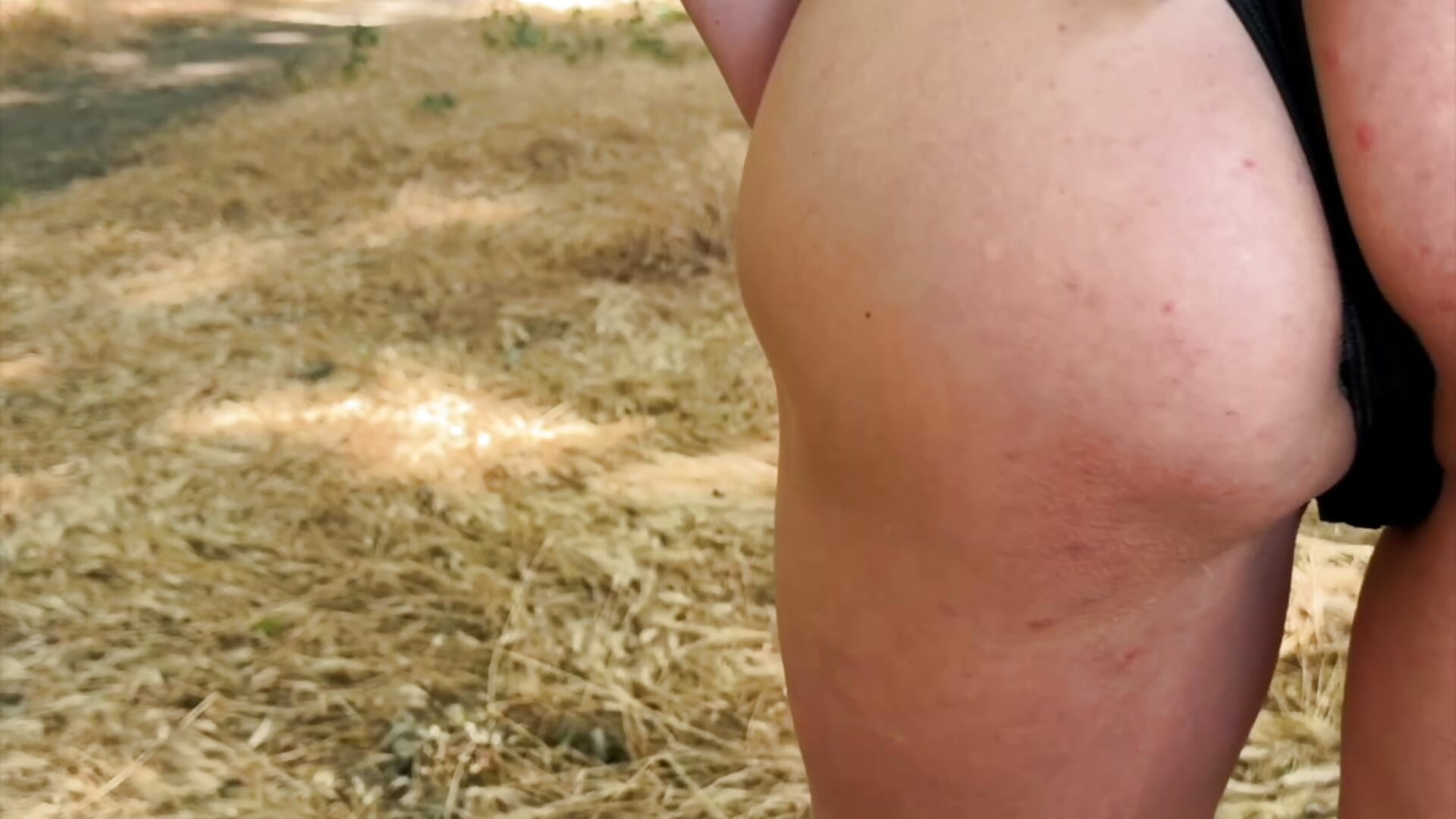 Wanna play with that butt? – video modela na kameri IsabelMilf