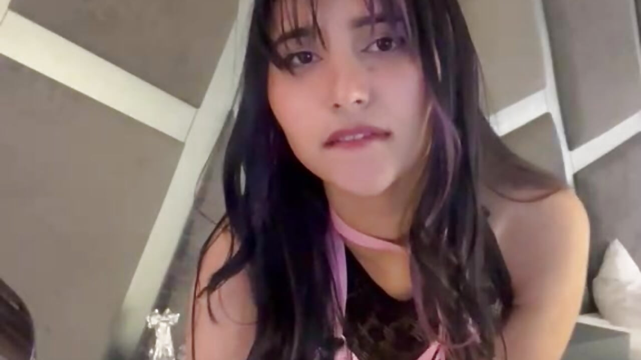 I want to be your submissive - video by lilly_soff_ cam model