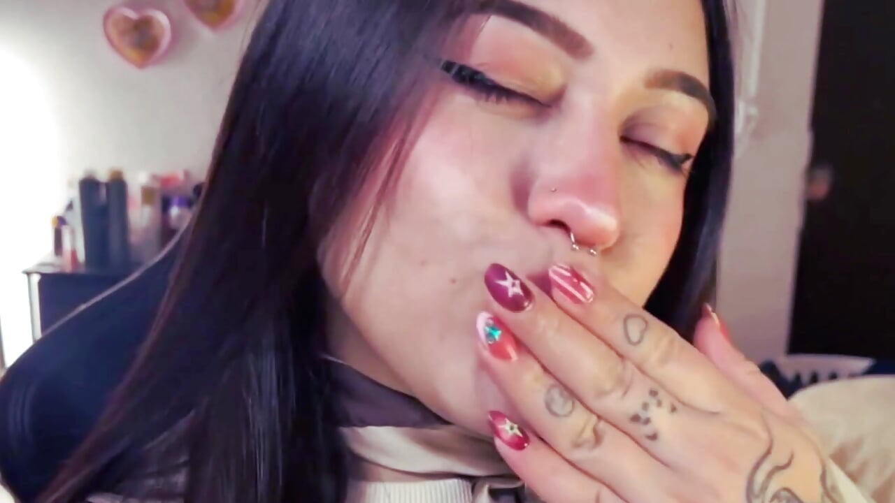 profile-intro-video-1789220415 - Vídeo de Lilyhotson, modelo de vídeos