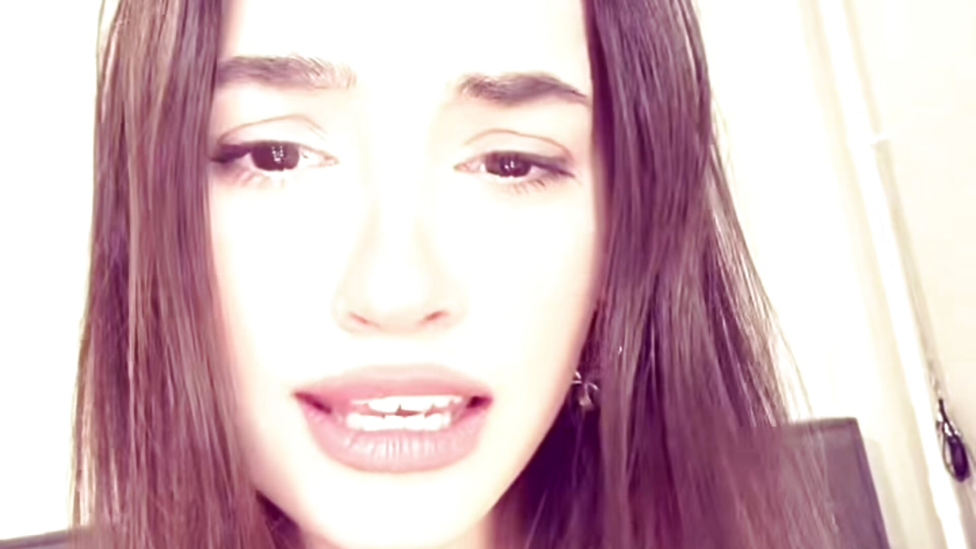 video - วิดีโอโดย BibiCiarlo โมเดลแคม