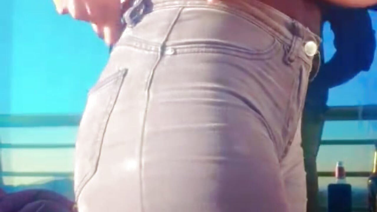 JUICY WET SEXY BODY - ক্যাম মডেল SexyAppleAss01-এর ভিডিও
