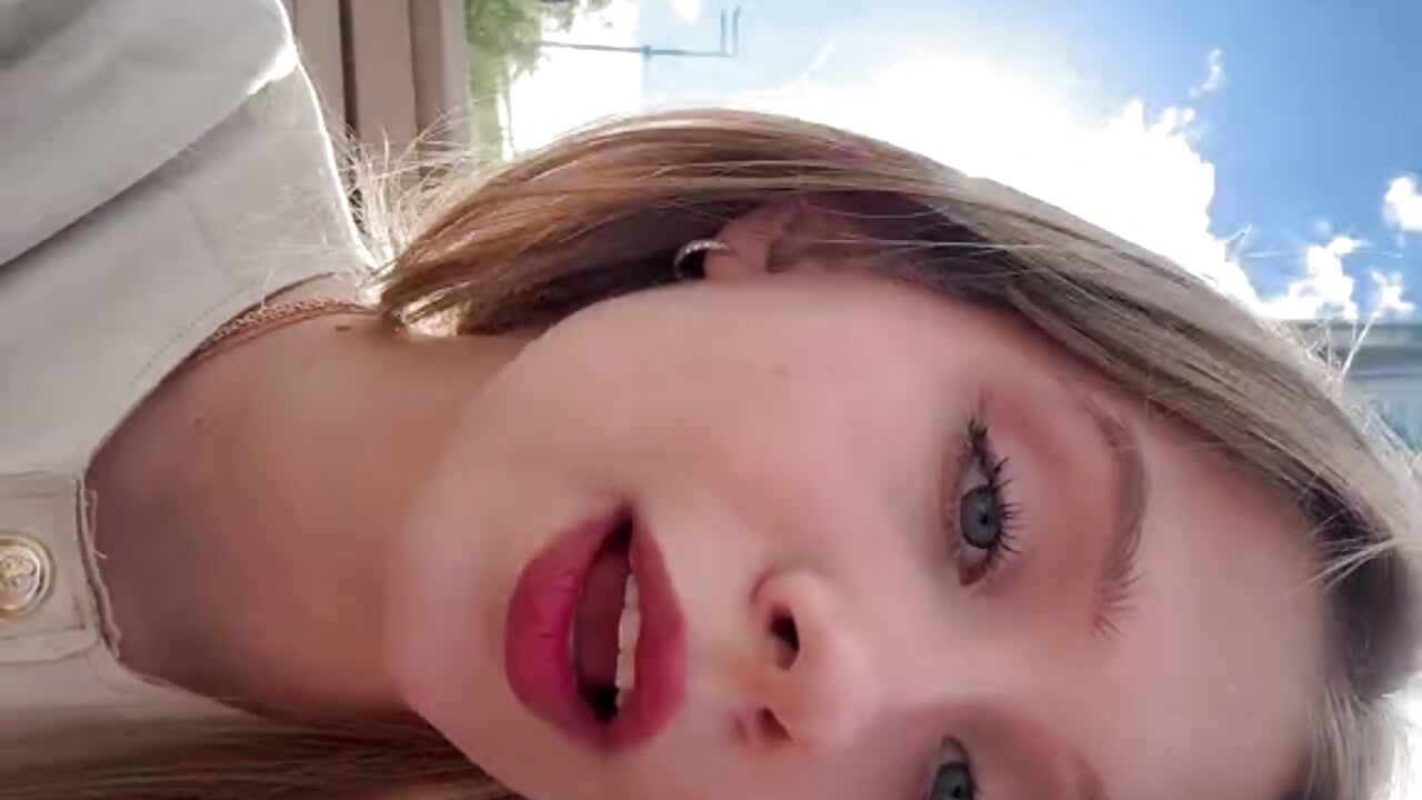 🤩 - video by FelicaTunson cam model