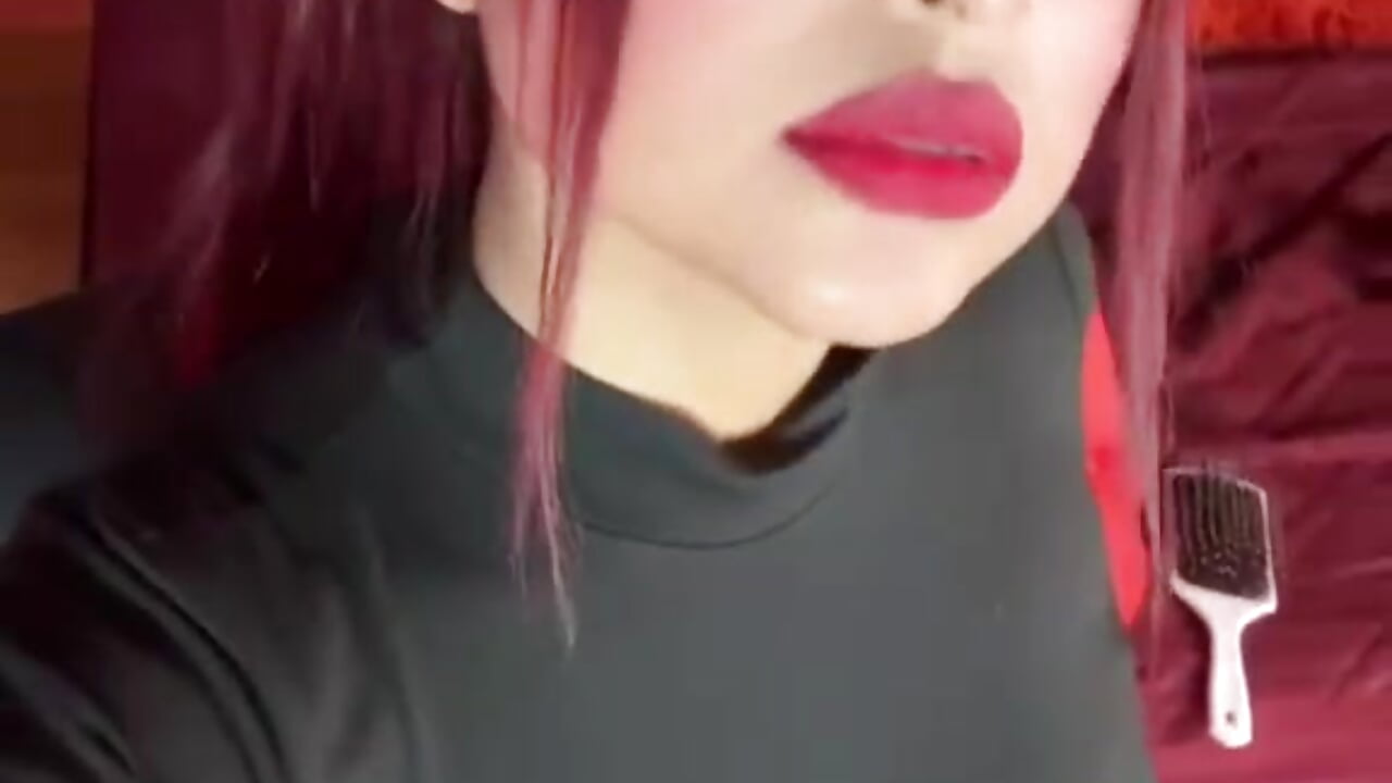 nice to meet you❤ – video od webkamerové modelky naiah_cruzz