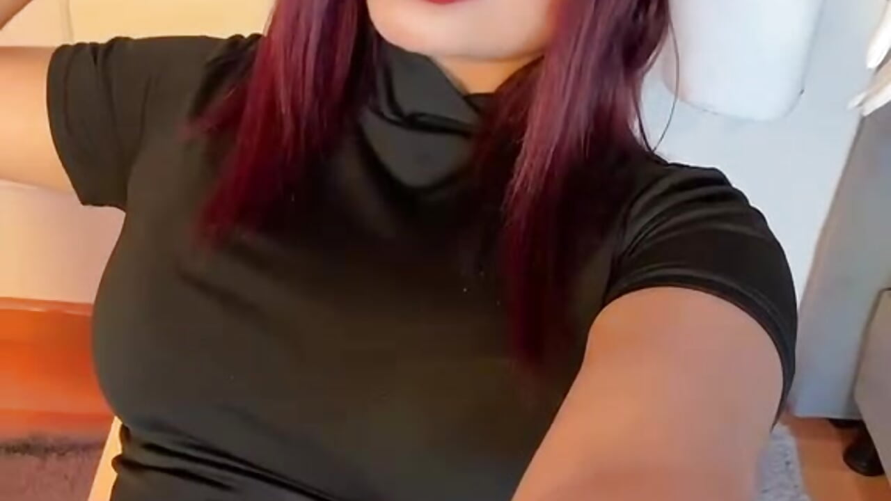 Sexy girl❤ – video modela na kameri naiah_cruzz