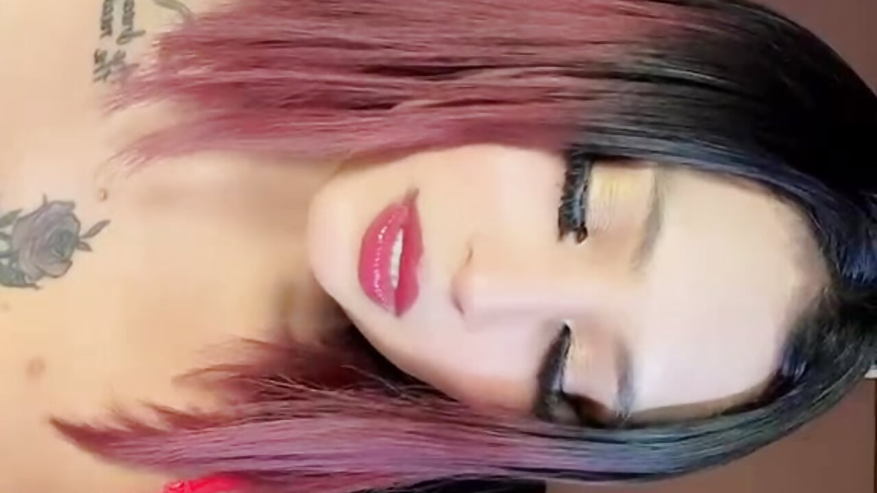 ✨❤ - video by naiah_cruzz cam model