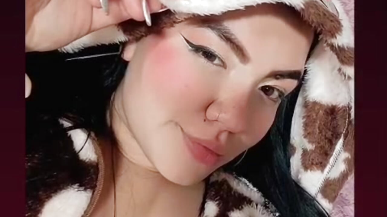 Casual – video modela na kameri nanitah_45