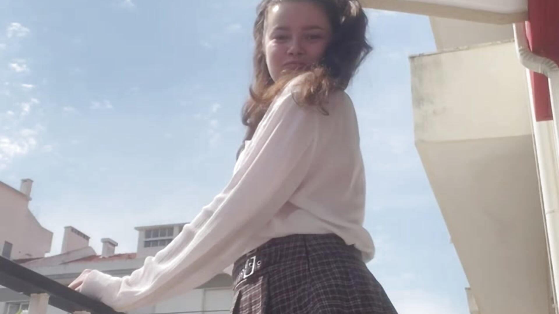 sunny summer! - 視頻由 rizzcaprice 主播提供