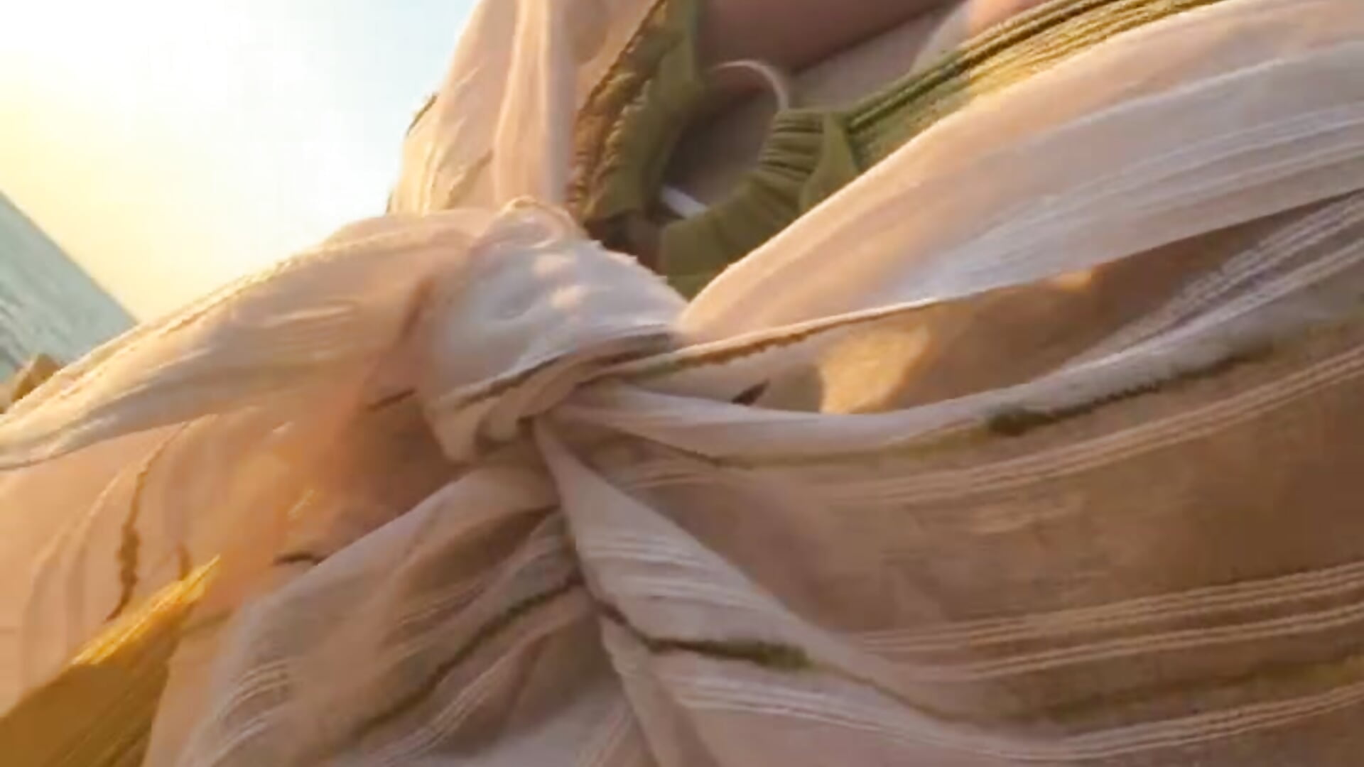 Bitch on the beach – video af Showgerl cam-model