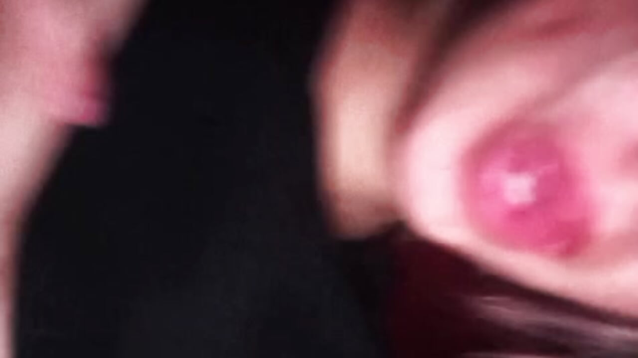 MY BIFIDA TONGUE AND MY PIERCED TITS YOU WILL LOVE - Vídeo de Pola_Pnk, modelo de vídeos
