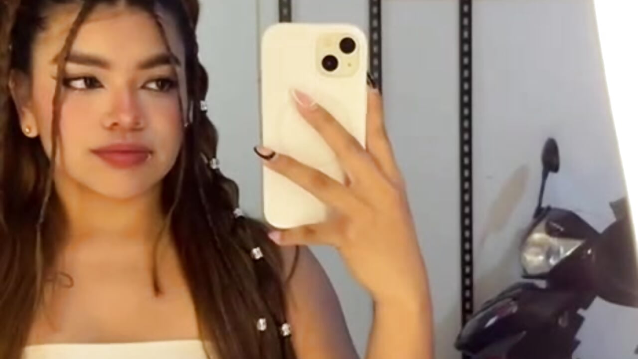 night🎇 – video af mia_castano cam-model