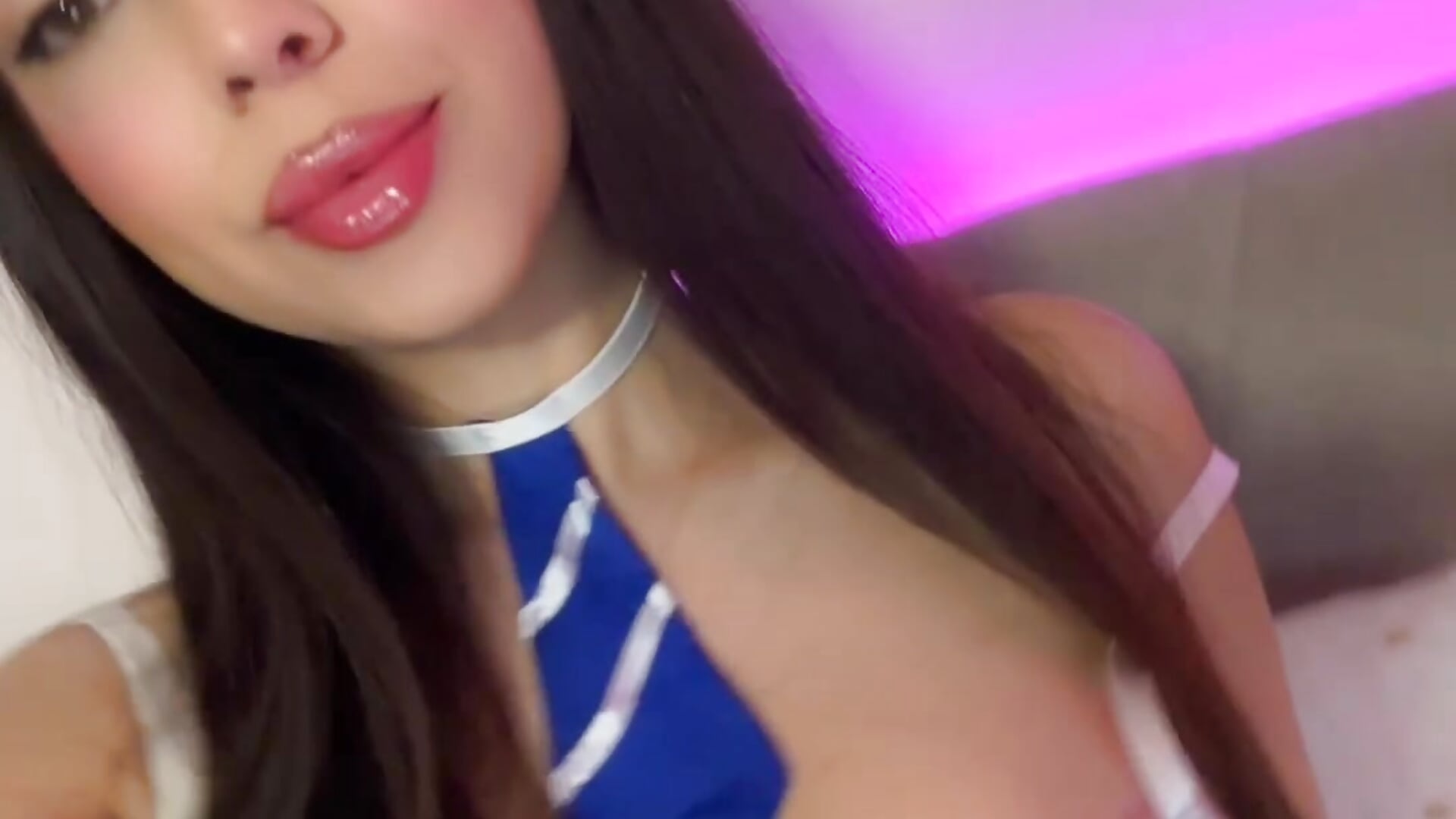 You don’t get my attention . You eram  it. 😈🍯 - clip cu IzyDiamond model videochat