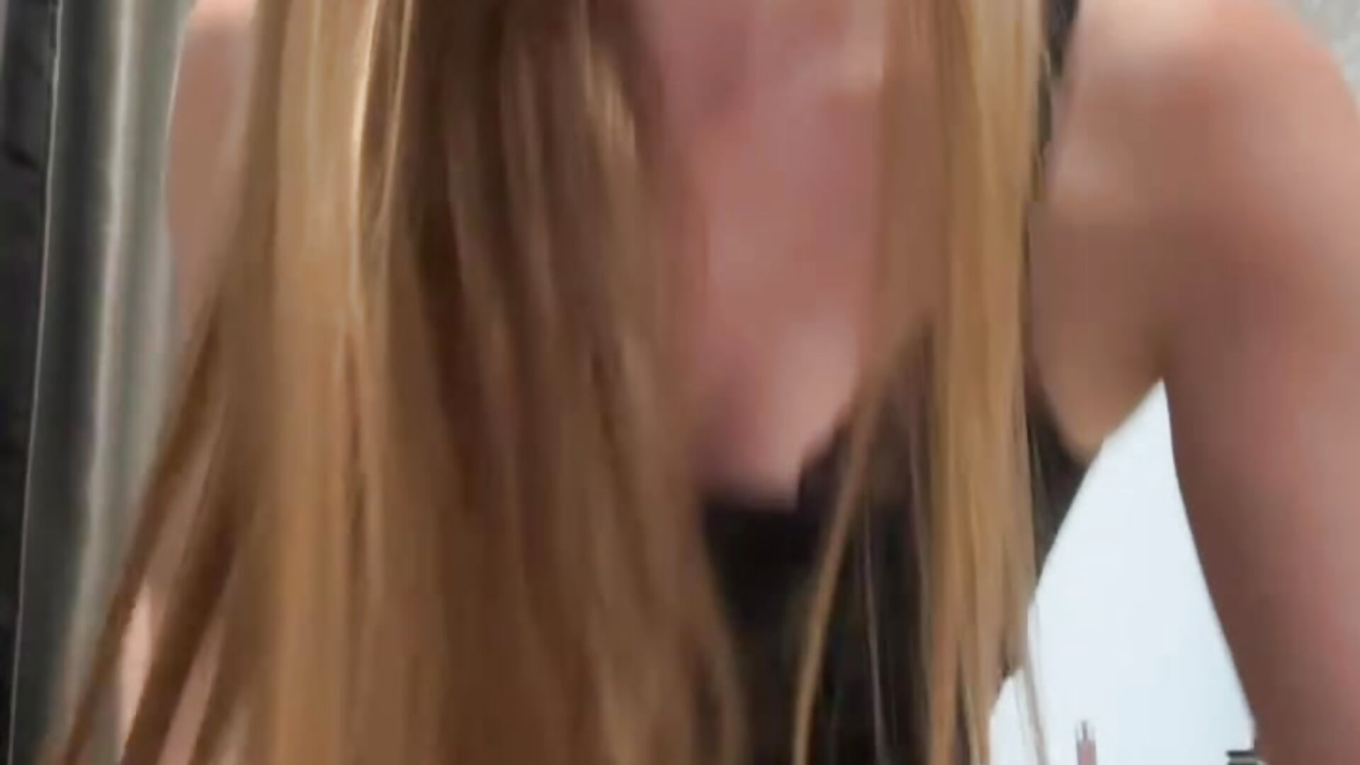 sexy piercing - clip cu CarolineCartier model videochat
