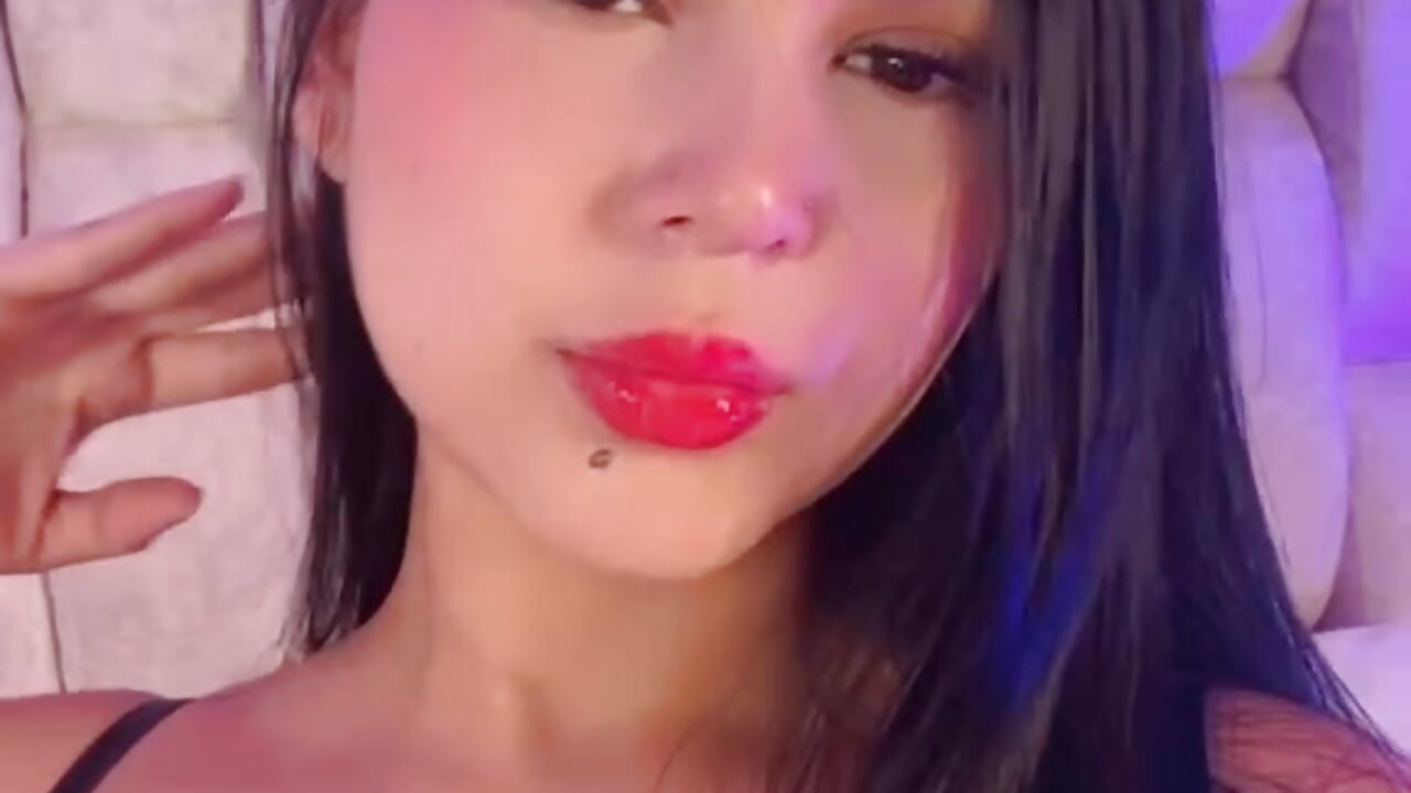 hi sweetie 🔥 - video by IvvonyMonroe cam model