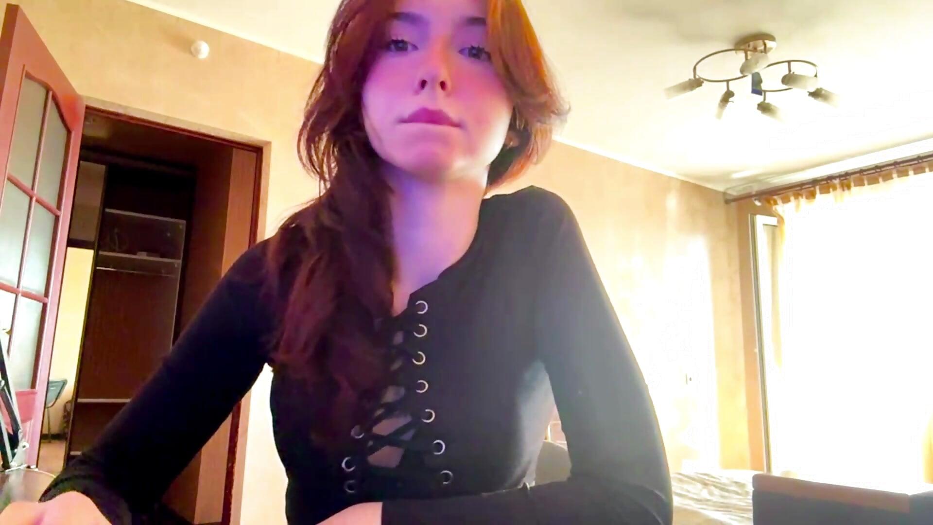 Eye contact - video by SundayBubert