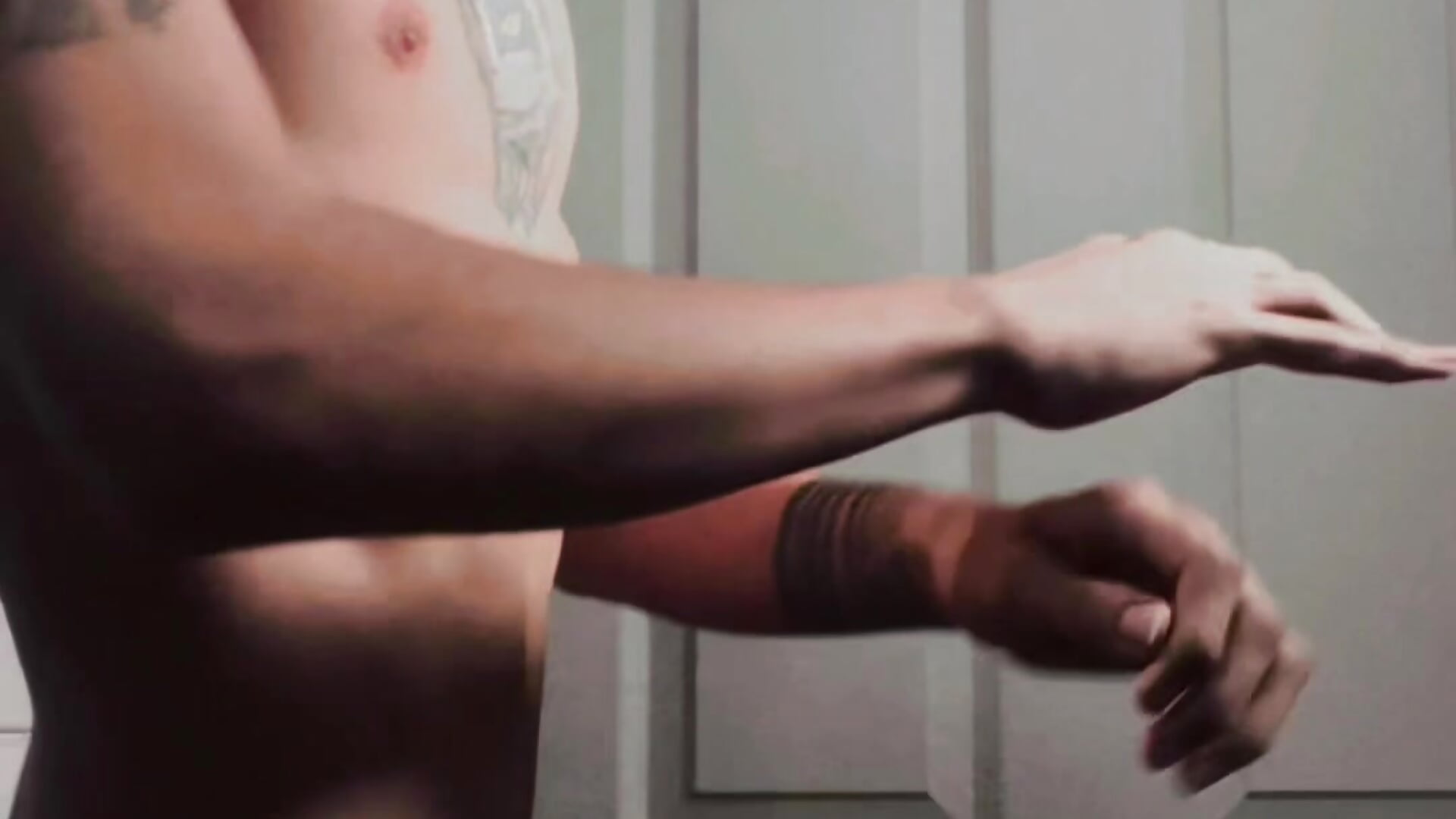 Me siento solo si no estás aquí 😏🥵😈 - video by NightXMen cam model