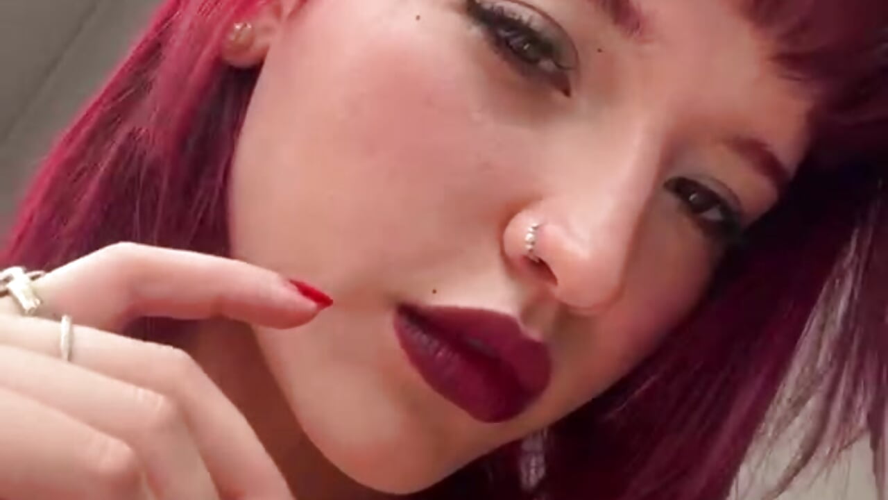WhatsApp Video 2026-07-02 at 2,23,42 PM - video oleh model kamera AvrilSalvatore